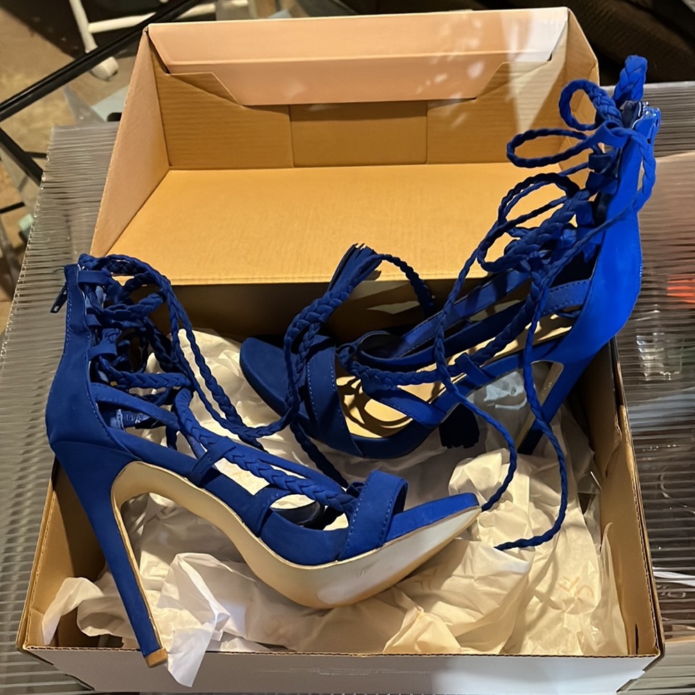 JustFab Aaliyah strappy heels